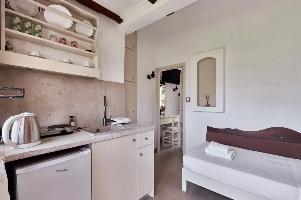 Standard Dreibettzimmer Twin Studios